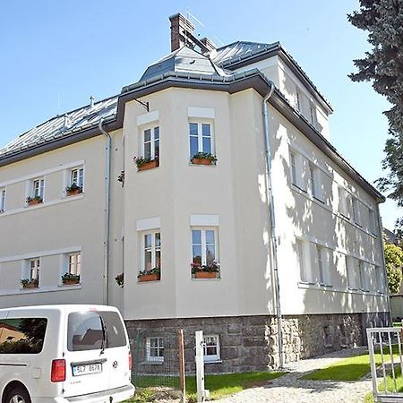 Apartman V Betelu Chrastava Buitenkant foto